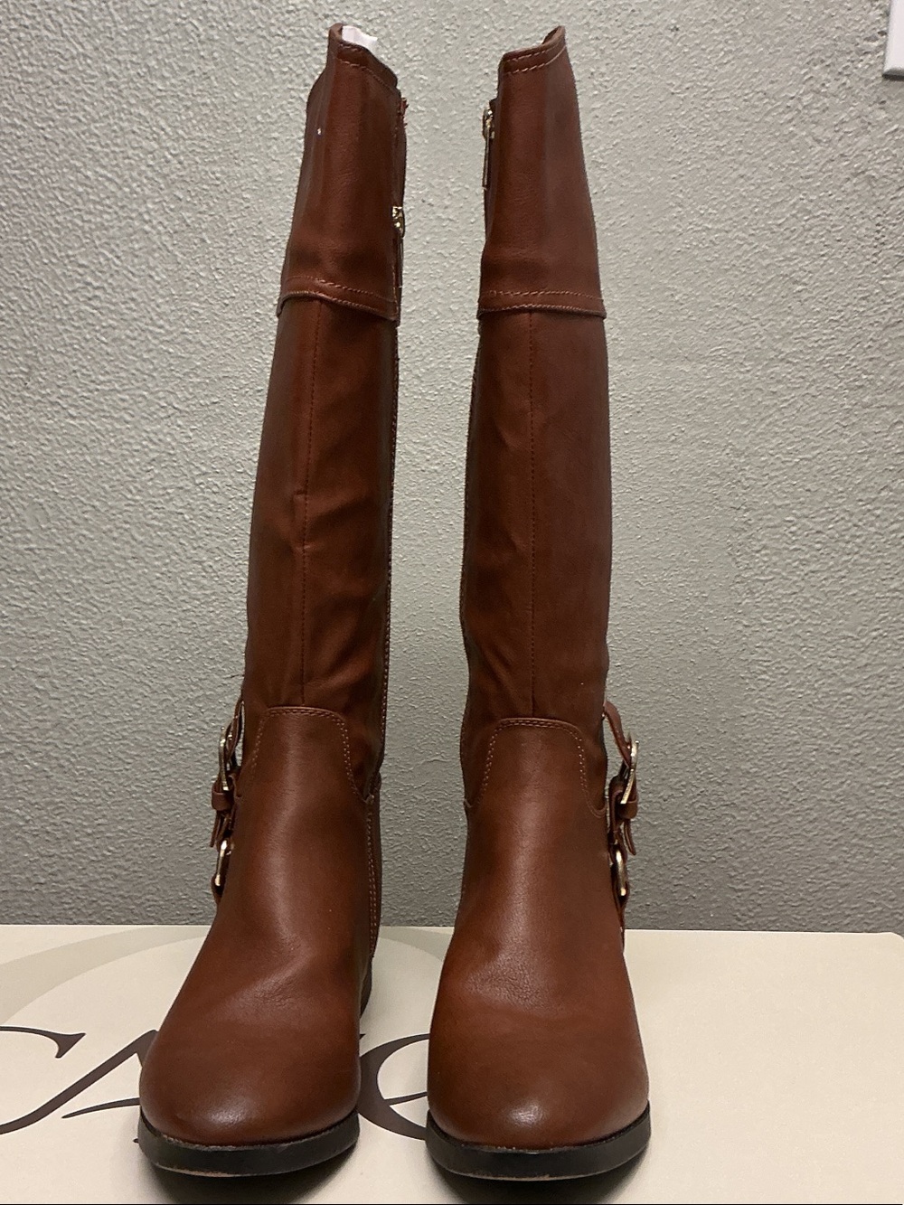 Cato Tall Cognac Over-the-Knee Boots with Buckle Accent Sz 7.5, inseam box 3029